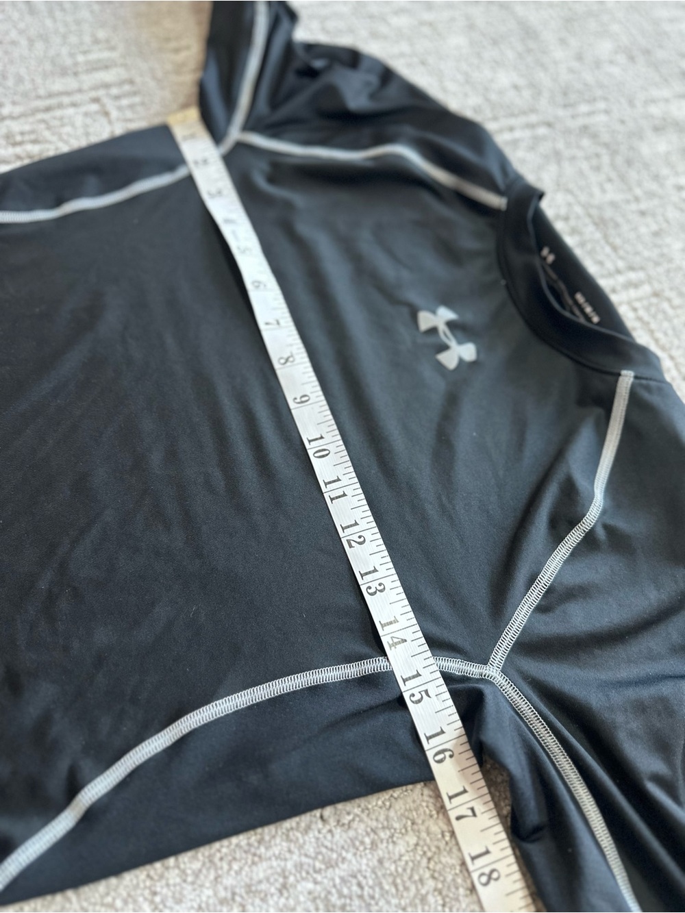 Under Armour Compression Long Sleeve Shirt Medium Black Training Top - Picture 6 of 9